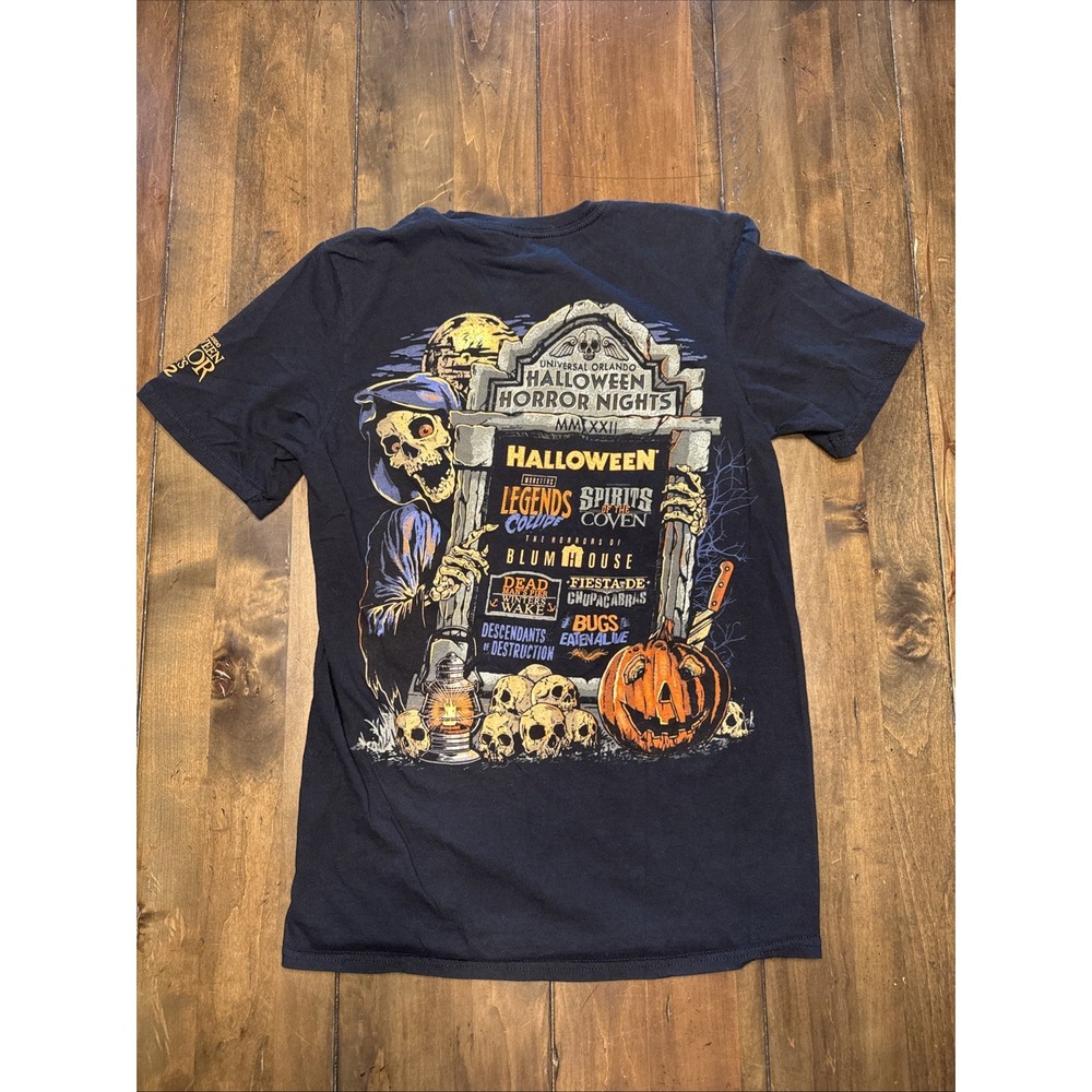Universal Orlando Halloween Horror Nights 2022 T Shirt Graphic Tee Haunted Small